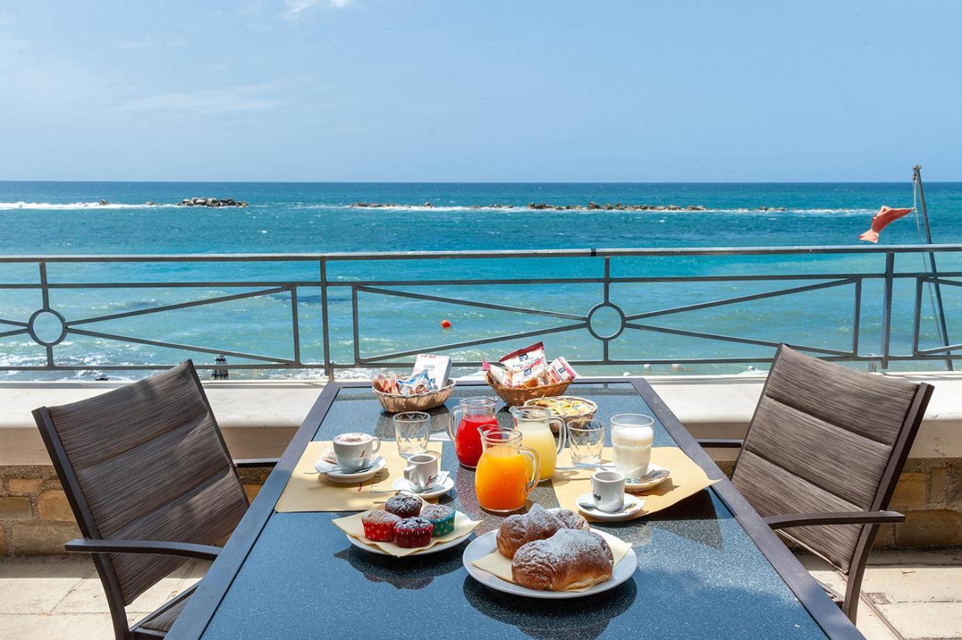 Hotel La Rampa 3*